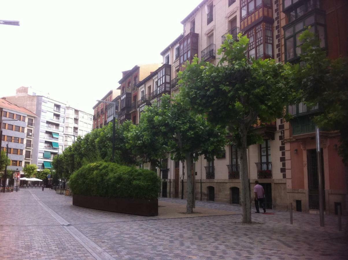 Piso Con Encanto En Zona De Tapas Logrono Luaran gambar